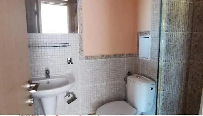 Апартаменты в рейнбоу 3 Солнечный берег